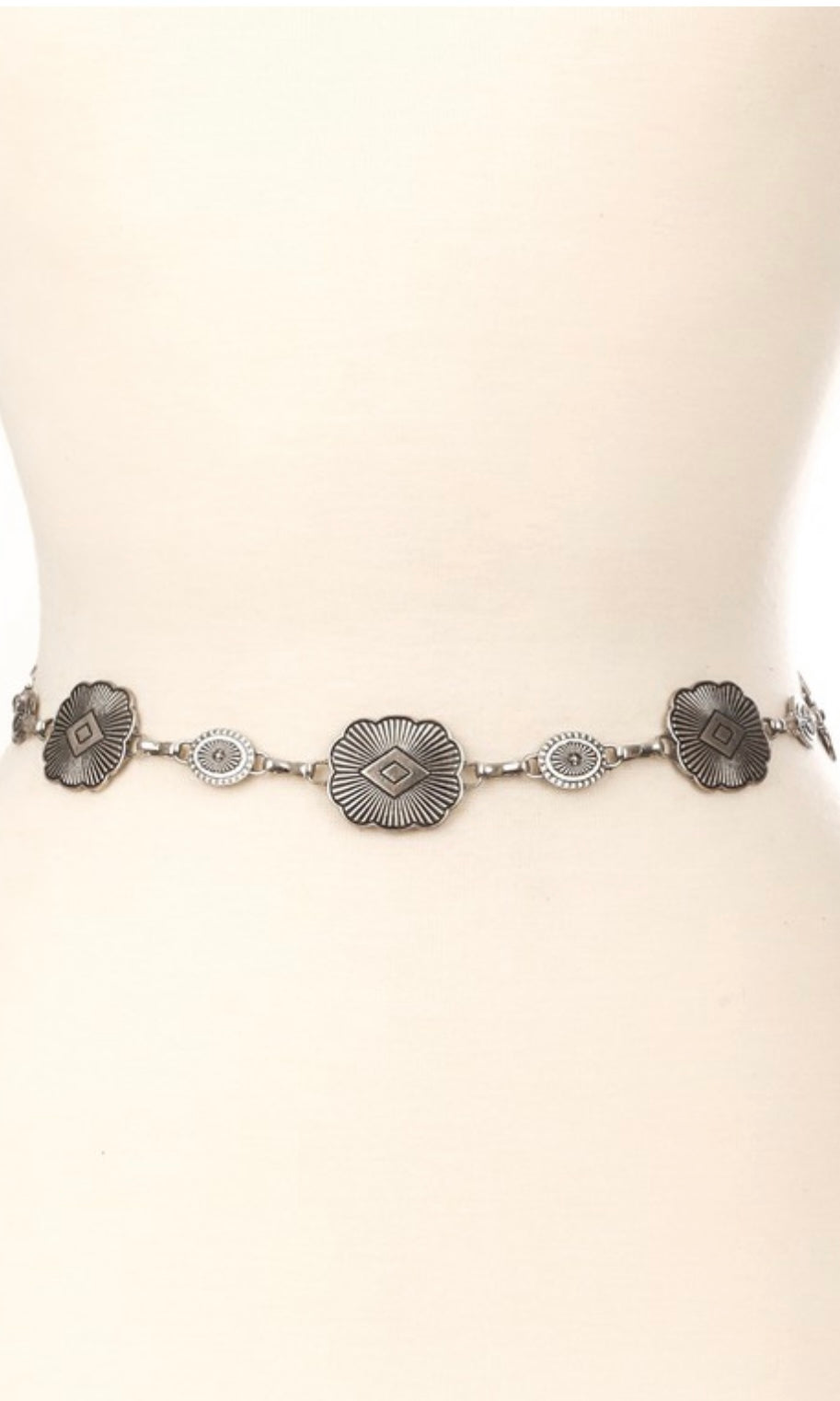 Buckle Bunny Chain Belt