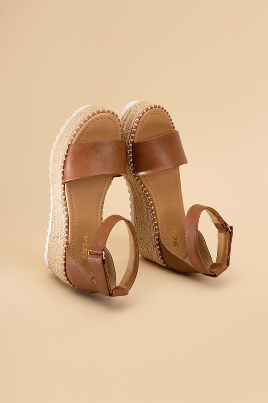 Tonia Platform Sandals