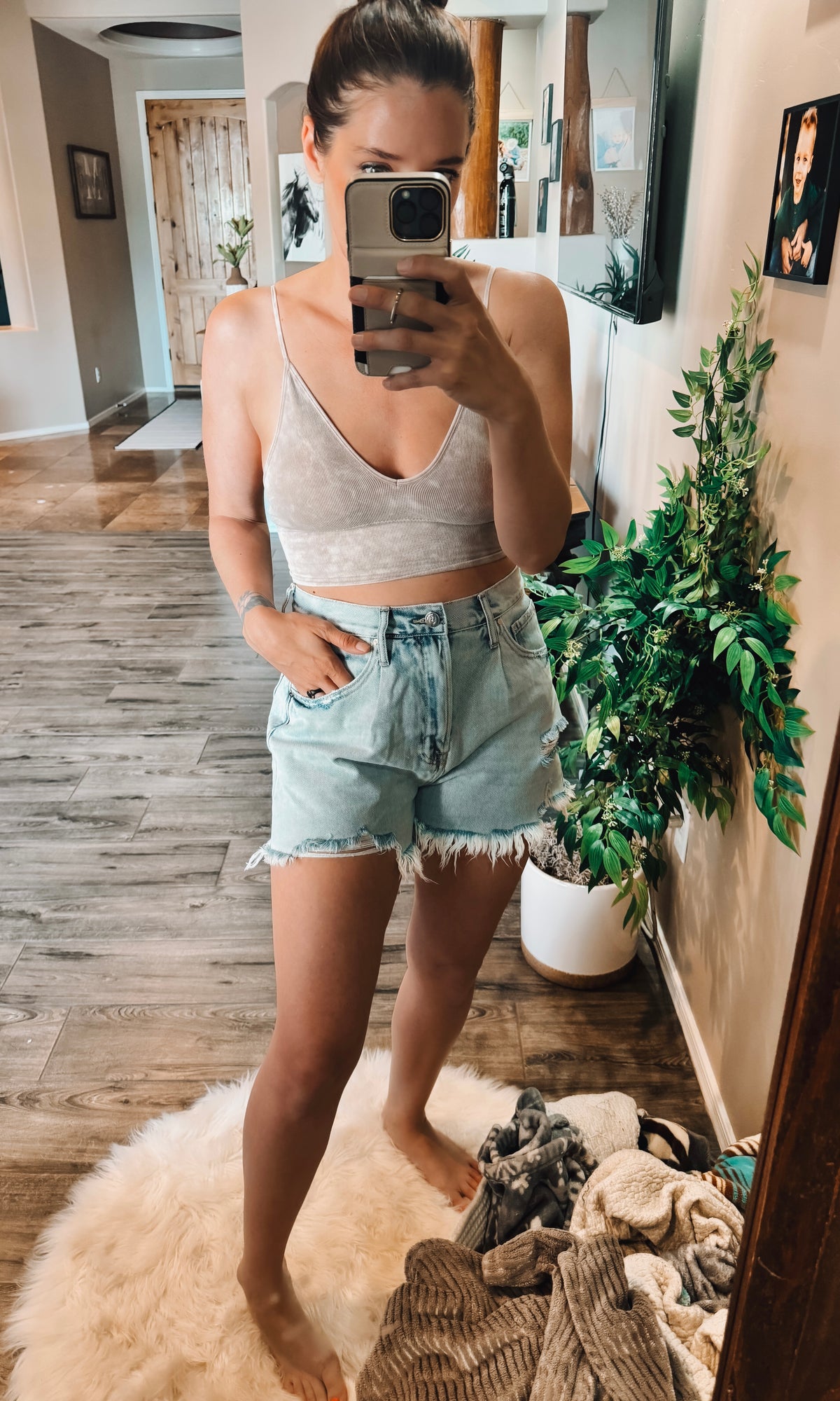 Vee Frayed Denim Shorts